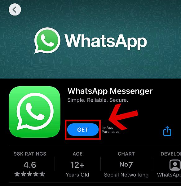 Κατεβάστε και εγκαταστήστε το WhatsApp από το App Store.