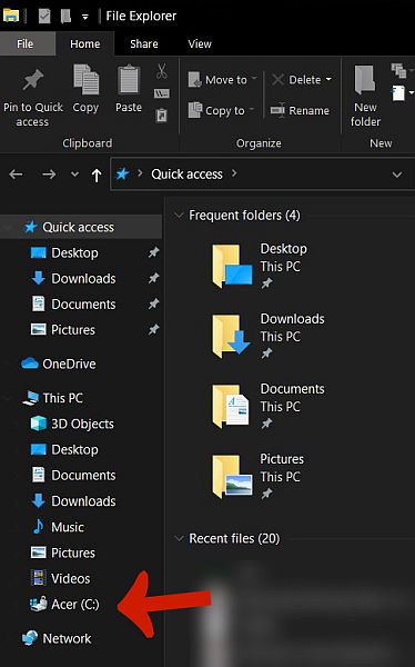 部分 Windows 文件资源管理器窗口的屏幕截图，带有指向 pc 驱动器 C 的箭头