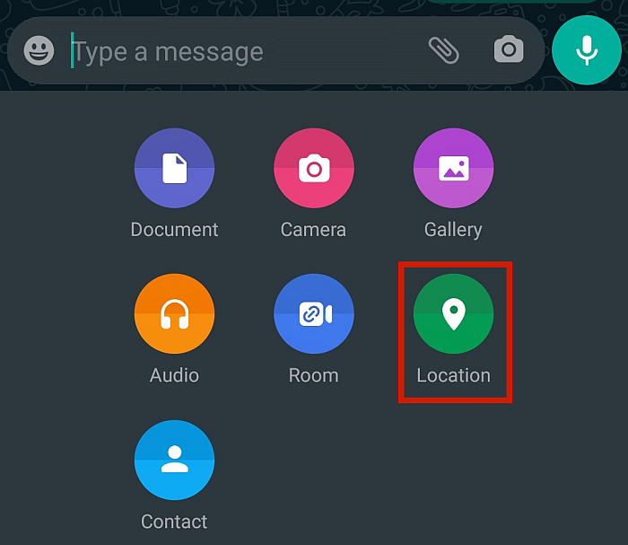 Konum seçeneği vurgulanmış olarak Whatsapp ek seçenekleri