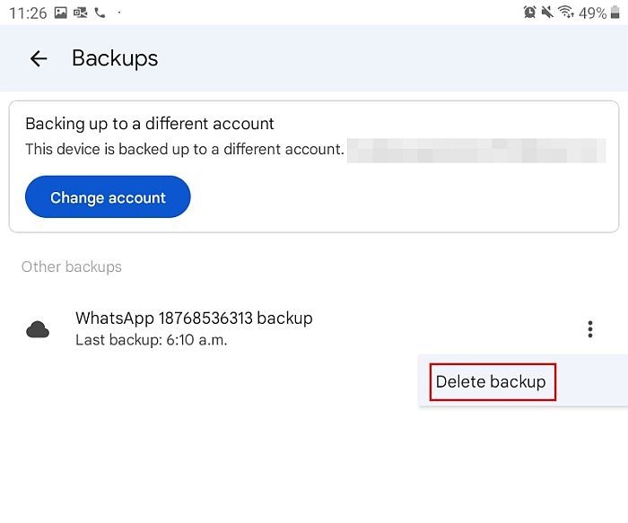 Back-upmap in Google Drive voor Android met de gemarkeerde verwijderback-upoptie voor opgeslagen WhatsApp-back-up