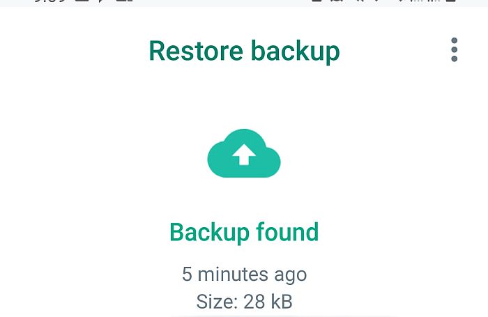 Opción de restauración de Whatsapp para el archivo de copia de seguridad detectado en carpetas locales