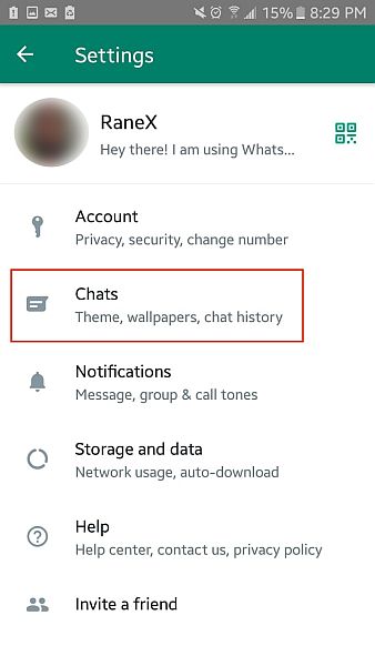 WhatsApp-Einstellungen mit hervorgehobener Chat-Option