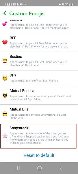 Вкладка пользовательских смайликов Snapchat с выделенной опцией Snapstreak